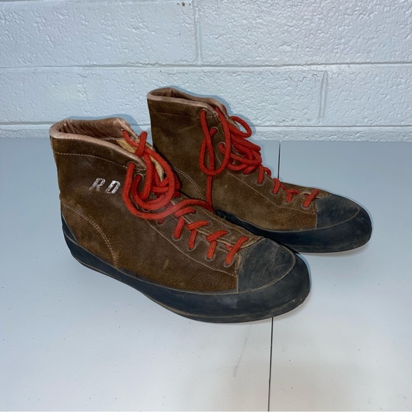 VTG Richard Pontvert (Paraboot) high-top climbing boots suede leather red laces